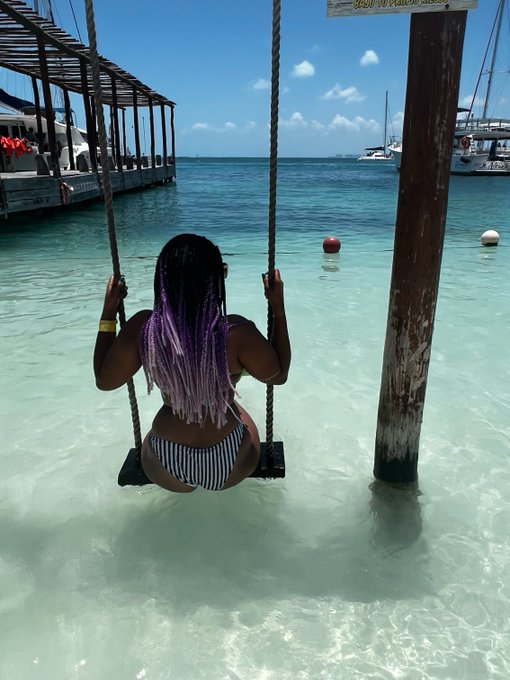 Chillin like a villain https://t.co/fDNlX5r1M1<a href="/tag/bluemonday"class="tags"><span>#bluemonday</span></a>