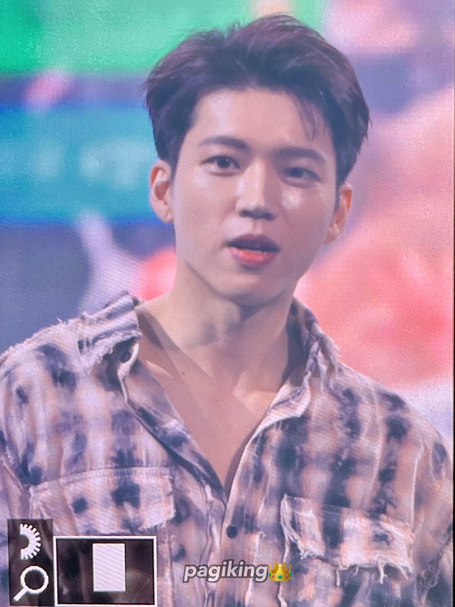 pagiking's tweet photo. 220424 LV 콘서트 #남우현 #우현 #인피니트
우리 셋째💙💙💙 잘생남 보고 가세요💙;;; https://t.co/ExWxxi4XQk