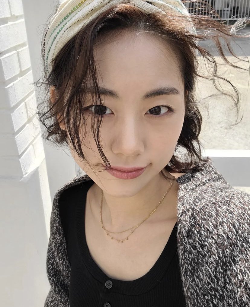 lua's instagram update
#위키미키 #WEKIMEKI #LUA #루아