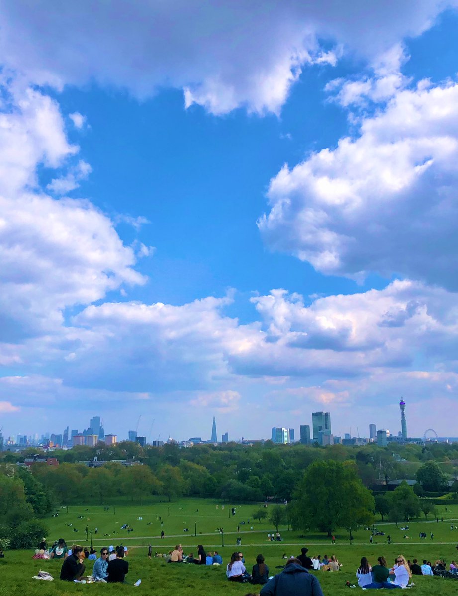 raacheIl's tweet photo. i have conversed with the spiritual sun. i saw him on primrose hill https://t.co/b79aVbcucx