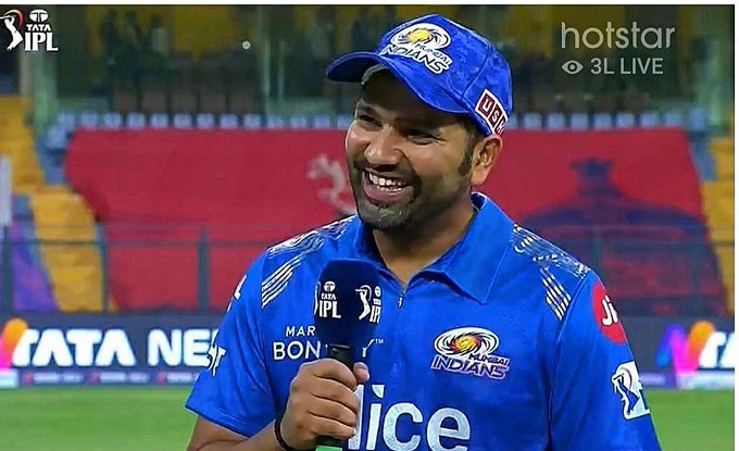 Insp_Jay2429's tweet photo. The thing which we love the most , our 
@ImRo45
 smile ❤️ !!

#RohitSharma𓃵 | #MIvsLSG  #MIvsLSG https://t.co/j9xoaJ3gup