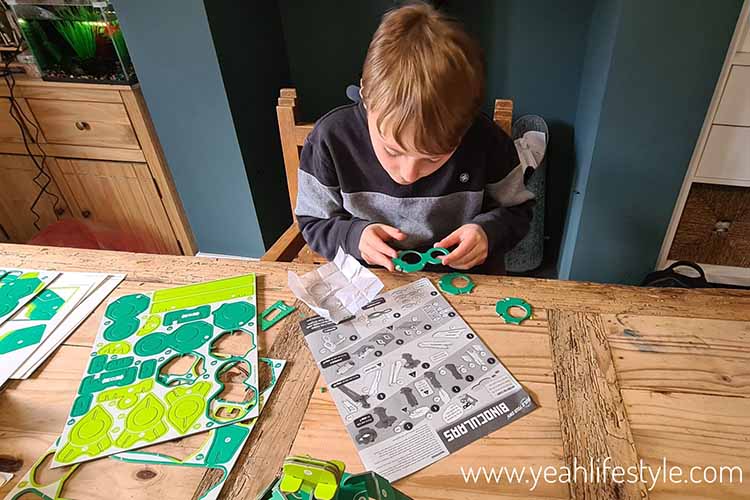 yeahlifestyle's tweet photo. Here's our #review of Build Your Own Binoculars by @BYOKits - Visit #blog to read what we thought of it:

👉https://t.co/cwCFcwi6tN👈 [ad-gifted]  

#teenagers #kids #children #parentblogger #parenting #DIY #blogger #influencer #uk #lifestyle #giftideas #toys #pr #social https://t.co/2eY97csw8h