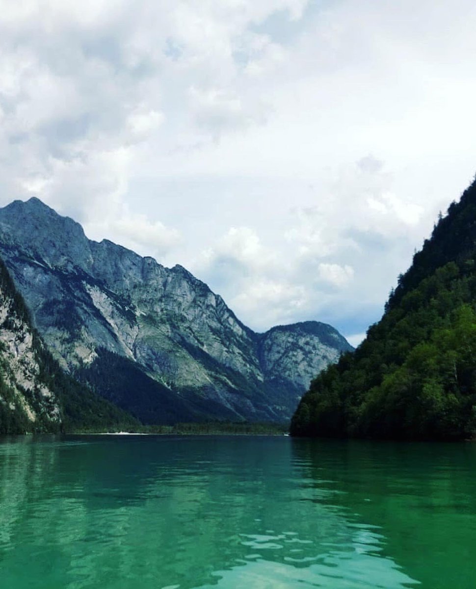 jacreich55's tweet photo. Enjoy the view #beautiful #lake #landscape https://t.co/TS2VOZlrat