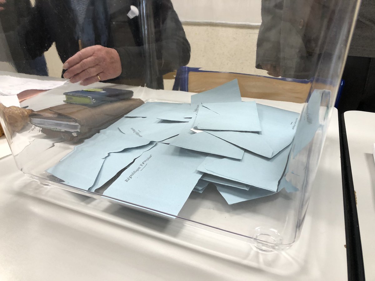#presidentiellepicardie A Chuignolles, 60% des 122 électeurs ont voté