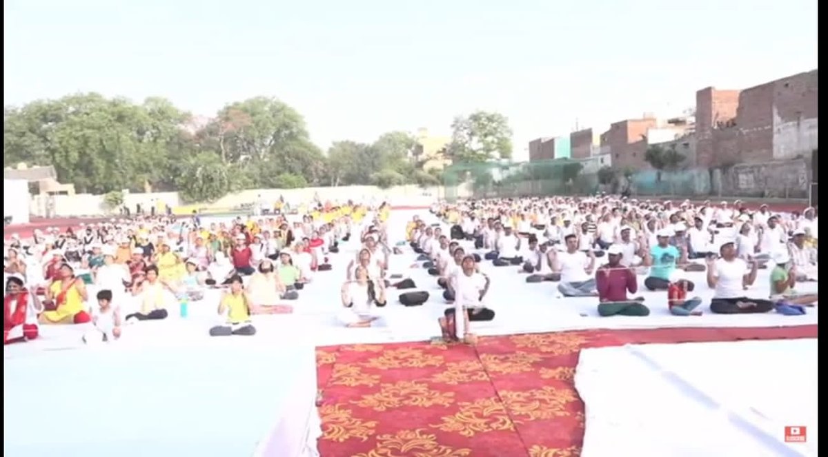 mdniy's tweet photo. Glimpses of Today's Yogotsav Countdown programme held at Digambar Jain Temple, Mathura.

Honourable Minister of Prisons and Home Guards (Independent Charge) of Uttar Pradesh Government Shri Dharamveer Prajapati was inaugurated the program. https://t.co/zD8GWByMb1