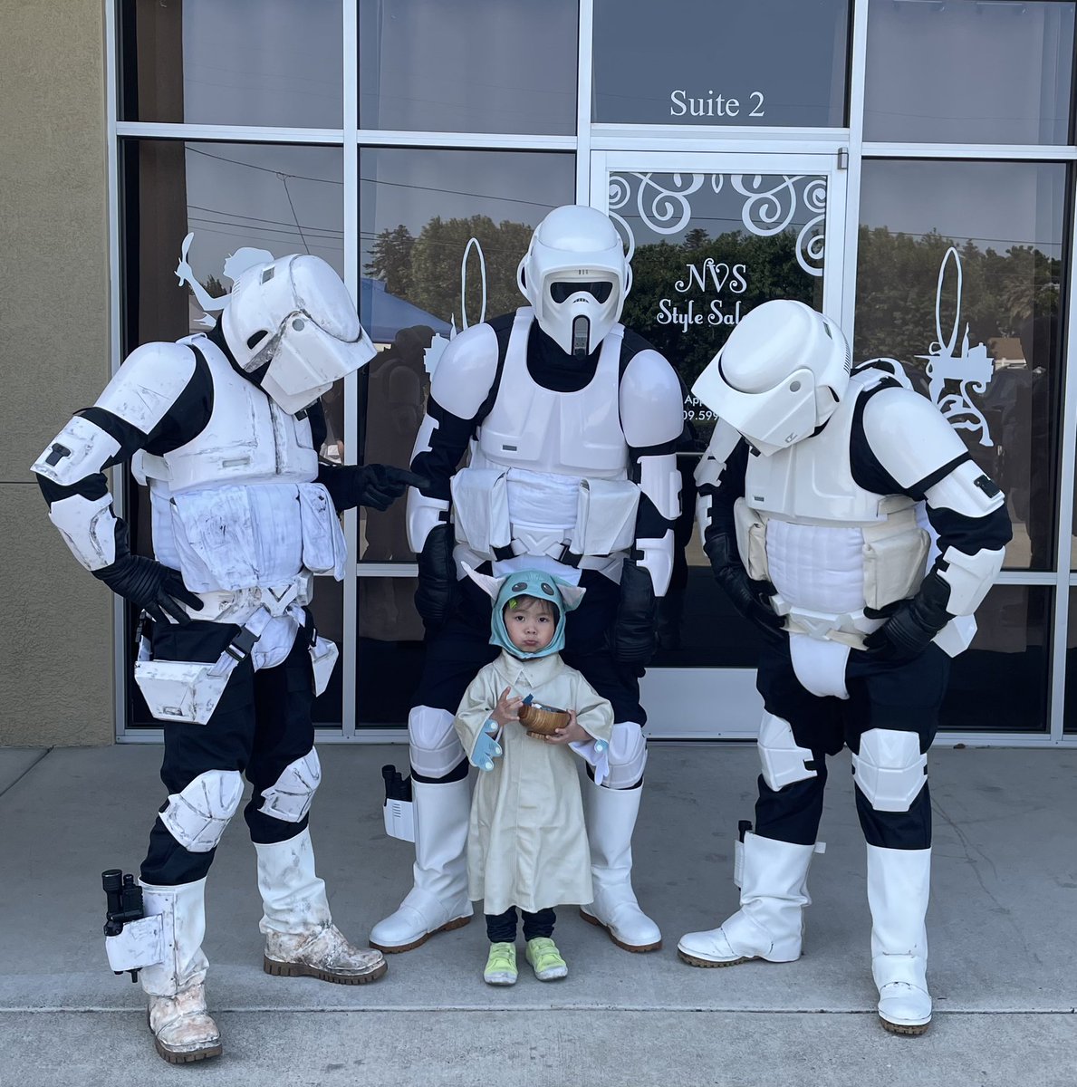 Sup_Rickman's tweet photo. The Force is strong in #Ripon. Stopped by #sheBOBAβs for a refreshing drink.
#cityofripon #riponca #sanjoaquincounty #escalonca
#mountainhouseca https://t.co/8qrHjUgLTH