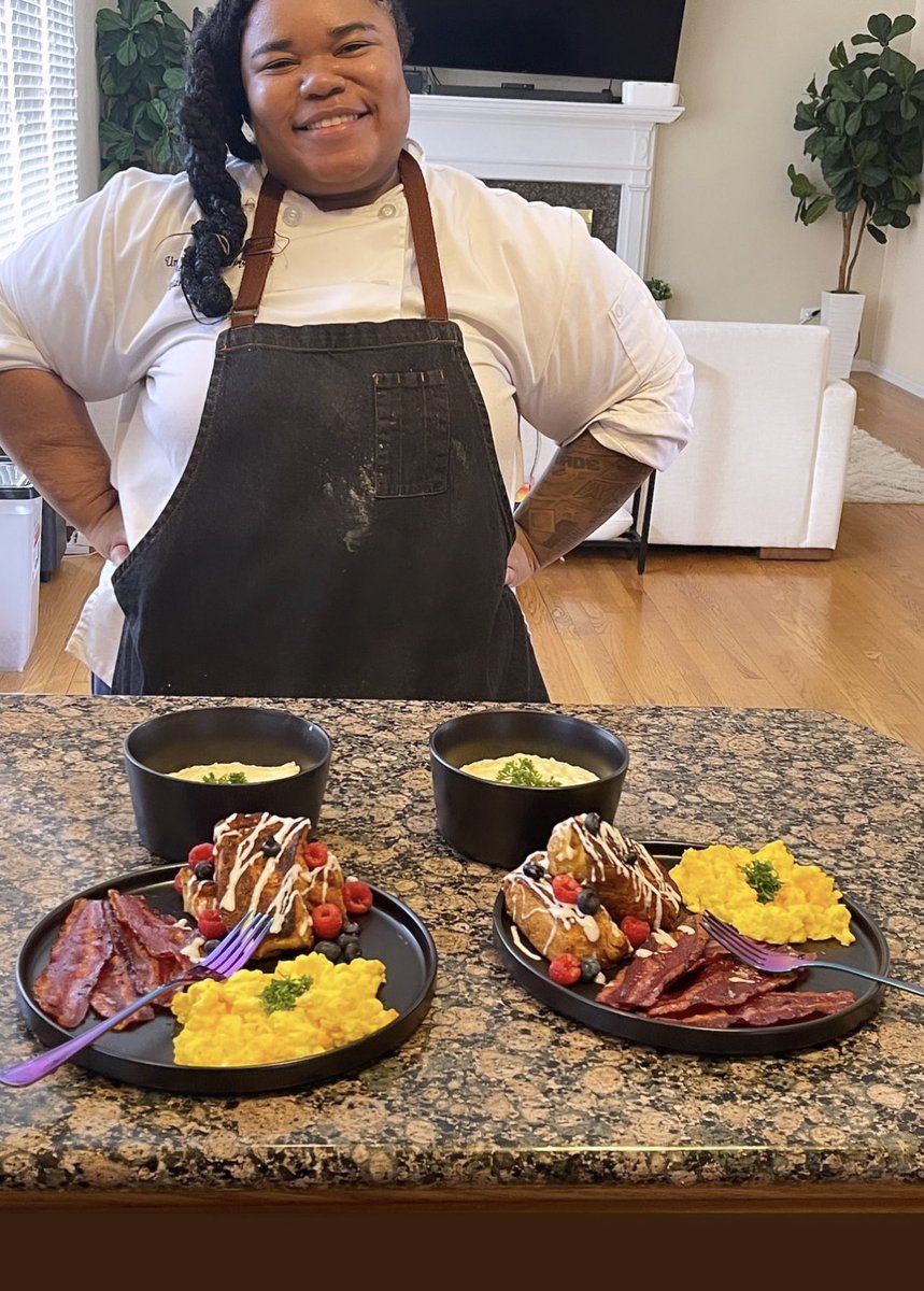 Cookupki's tweet photo. Have you booked me for brunch yet?! 🫵🏼 #personalchef #entrepreneur #caterer #chicagochef #passion #breakfast #brunch #chicagoartist #foodie #chi https://t.co/oFMY0kYvAA