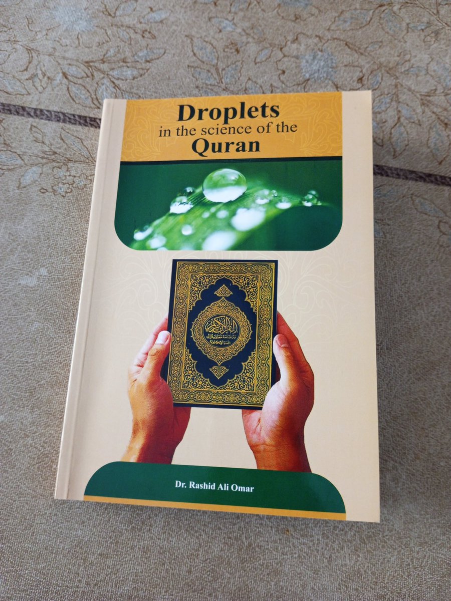 simba_guleid's tweet photo. Proud to be z first to receive this immensely informative book on the Quran as a source of knowledge. Our fallible human intellect can only grasp a droplet from the fountain of the Quran. Please DM @DrSoyan first Deputy Chief Khadi who authored this beautiful book @ ksh 2000. https://t.co/DIEGmmWzFa