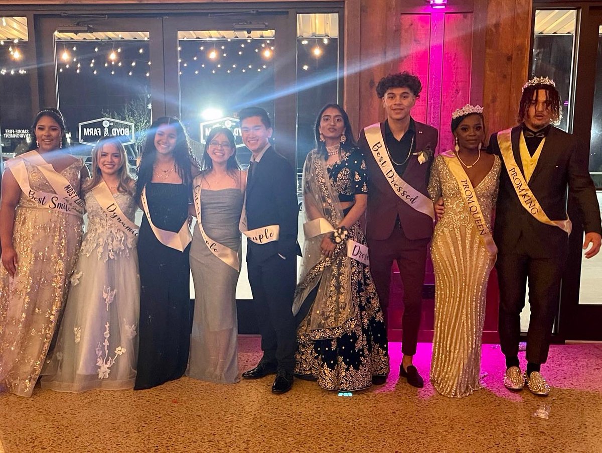 LCHS_Patriots's tweet photo. Last nightβs Class of 2022 Prom was amazing! ππππ #BeRevolutionary #WeAreLC #ViewsFromTheView https://t.co/3rDWWBTp3P