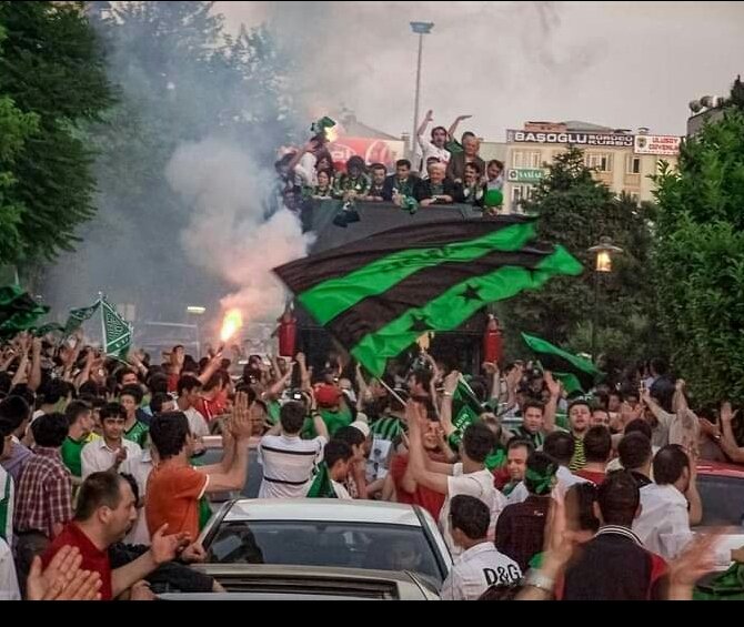 Şampiyon sakaryaspor  Tebrikler
