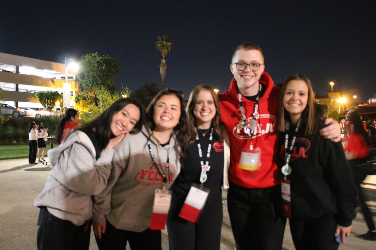 CaliforniaFCCLA's tweet photo. We loved seeing all of our members back in person at SLC! #MakeItCount #cafccla #fccla https://t.co/LOszJ5FTGw
