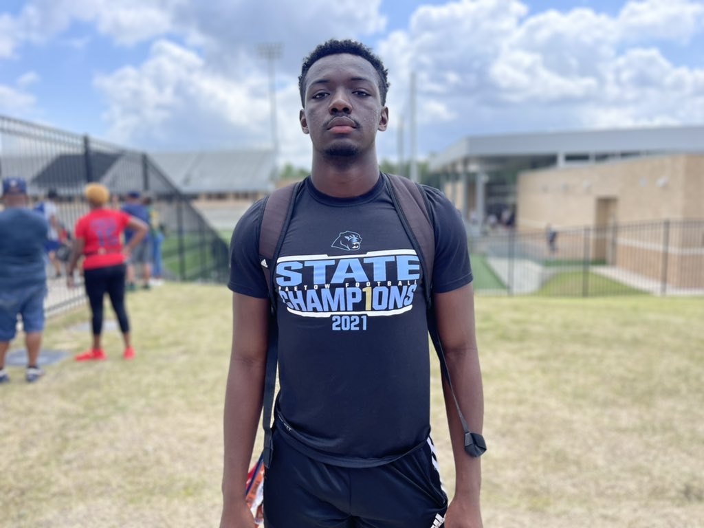 R_Brauninger's tweet photo. Katy Paetow DB CJ Johnson
π#ESPNUnderclass https://t.co/IWtlJ3M0pW