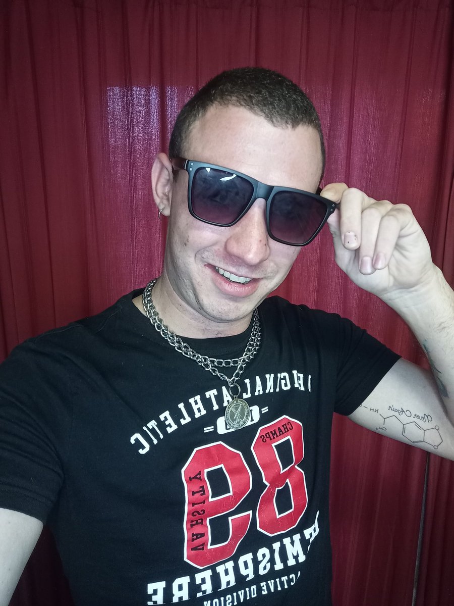 LionSatanic666's tweet photo. “The real satanist is not quite so easily recognized as such"
#DailyQuotes #SATANIC #hailsatan #beyourself #sataniclion666 #666 https://t.co/K7v5ifdC6I