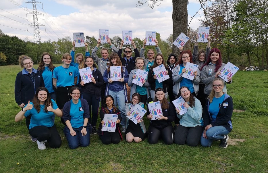 mrsfordpal's tweet image. And here they are! @Guiding_LaSER's newest group of Peer Educators trained in Breaking Free, their fantastic County Co-ordinators, and the brilliant training team! They are an absolutely cracking bunch so let's keep them busy and get some sessions booked for our units!