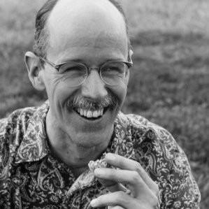 oxbits's tweet image. On Earth Day Wynn Bruce self immolated.

1 / 3

&quot;&quot;&quot;
Self-burning...is somehow difficult for the Western Christian conscience to understand. The Press spoke...of suicide, but in the essence, it is not. It is not even a protest...
&quot;&quot;&quot;