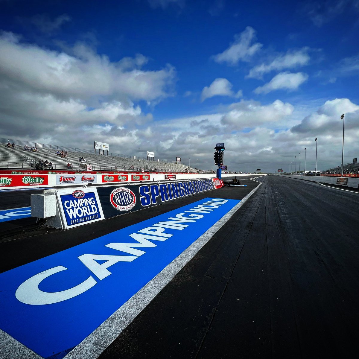 NHRA's tweet photo. It’s RACEDAY! You ready?! 

#SpringNats • #NHRACampingWorld https://t.co/sfXlxwIpSM