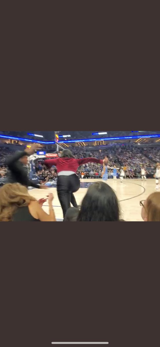 DamnNickG's tweet photo. @Dubsco 😭😭😭😭😭💨 https://t.co/1JQyFREWf6