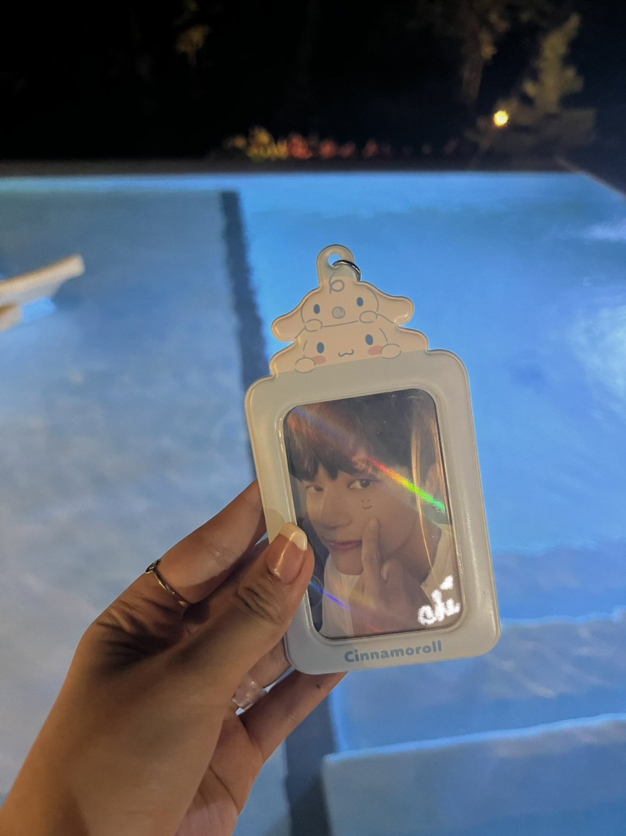 018teezcart's tweet photo. night swimming w #booyoung 🤪 https://t.co/0k35cGTaTo