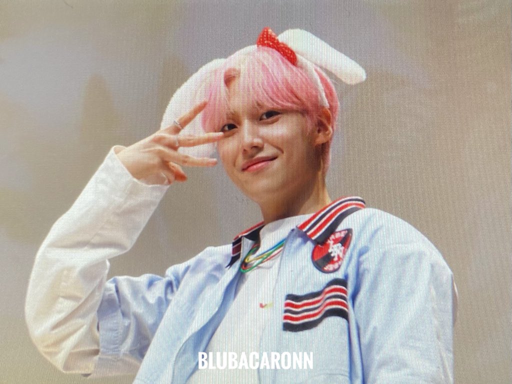 blubacaronn's tweet photo. 220424 유나이트 뮤코 대면팬싸

오늘도 L.O.V.E 🧡

#은상 #이은상 #YOUNITE https://t.co/mR6mwvcs6n