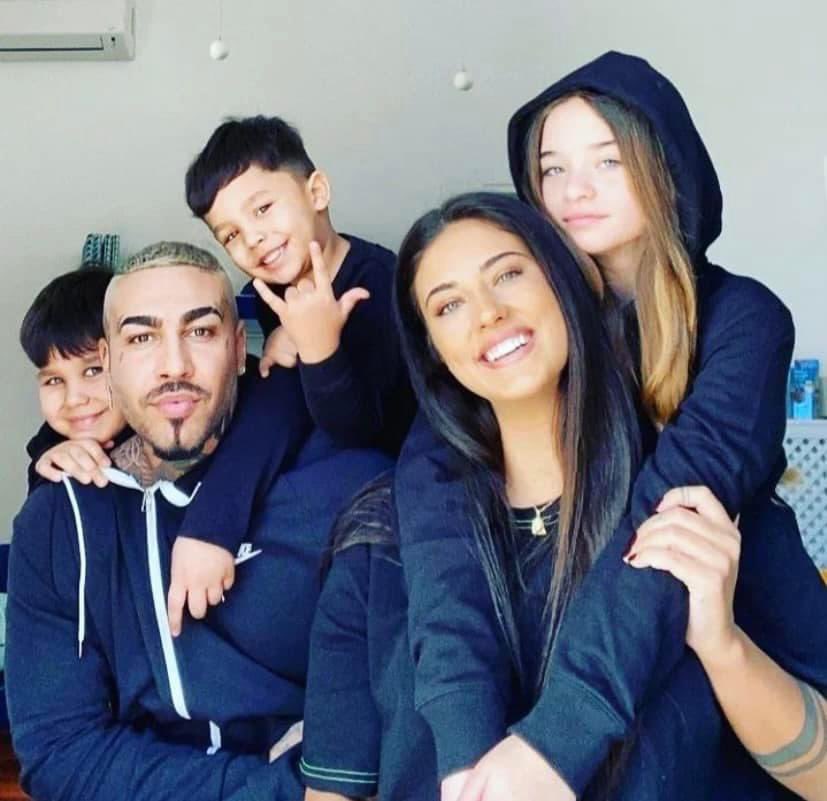 alexvelea's tweet photo. Hristos a Inviat! Sa aveti un Paste Fericit!😘 https://t.co/PNTUnU8qXh
