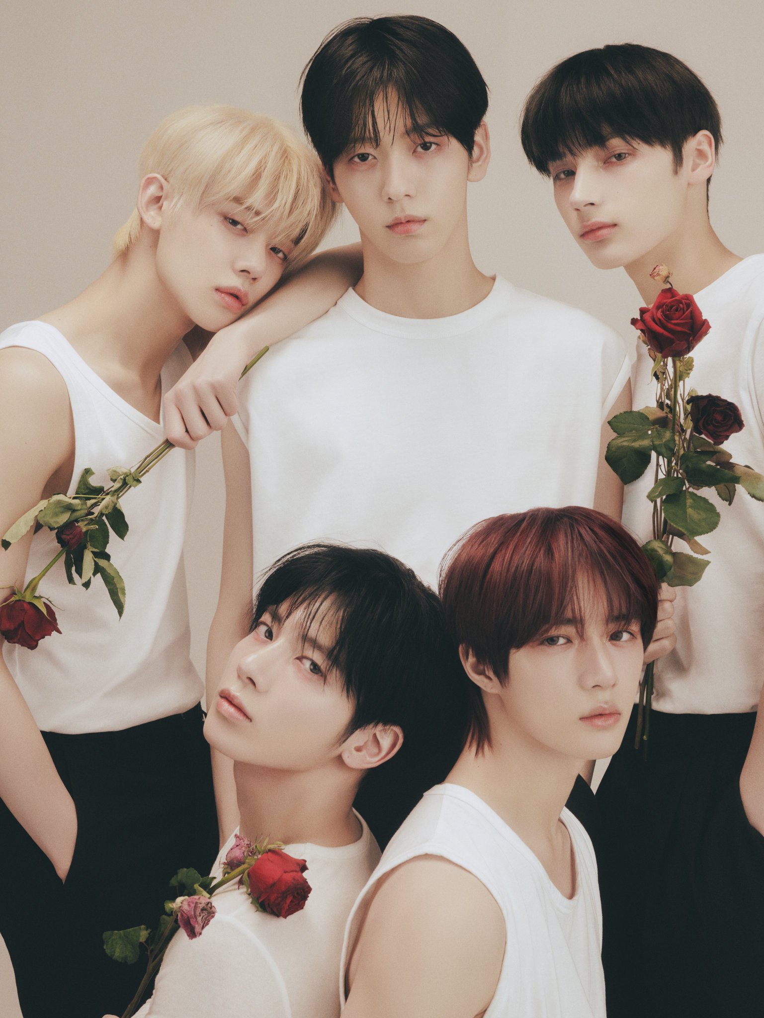 TOMORROW X TOGETHER - TXT Thursday's Child フォトストリップ END BIGHIT MUSIC on X: 