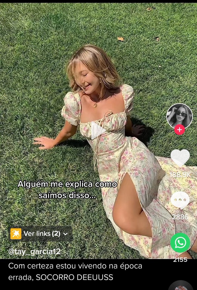 Cind_Ela's tweet image. "Estou vivendo na epoca errada"

*imagem de vestido da Shein sec 21*