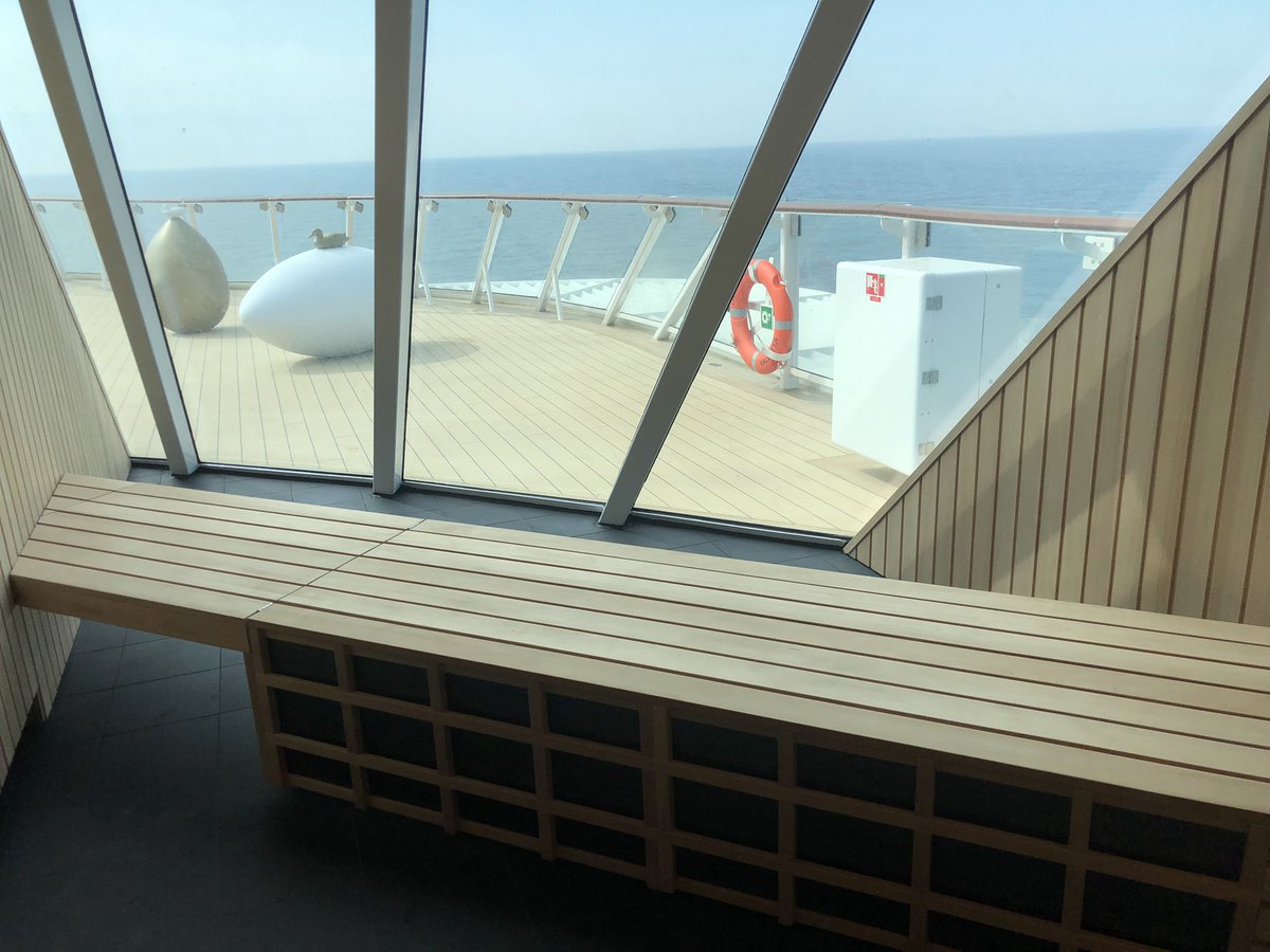 SarahGrahamTC's tweet image. Infra red sauna - with a view…#TCXBEYOND
#CelebrityBeyond
#JourneyWonderFULL
#Celebritylovesagents
@life_at_TC