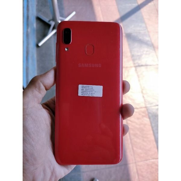 achsujangi's tweet photo. Saya menjual samsung A20 fullset seharga Rp1.200.000. Dapatkan di Shopee sekarang! https://t.co/lACAcxwTZX #ShopeeID https://t.co/FPmUwizqhY