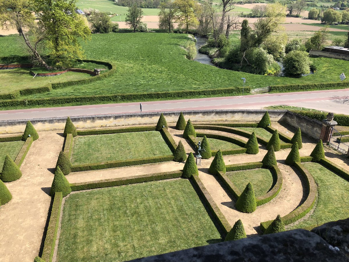 COostwegel's tweet photo. #Maastricht vanaf de #Cannerberg #jogging @Rest_Neercanne @magnifiekZL https://t.co/1CtlK6PE9c