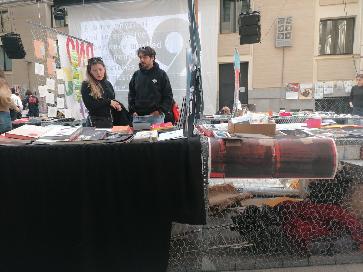 Bueno, pues ya estamos por aquí, hasta las 21h