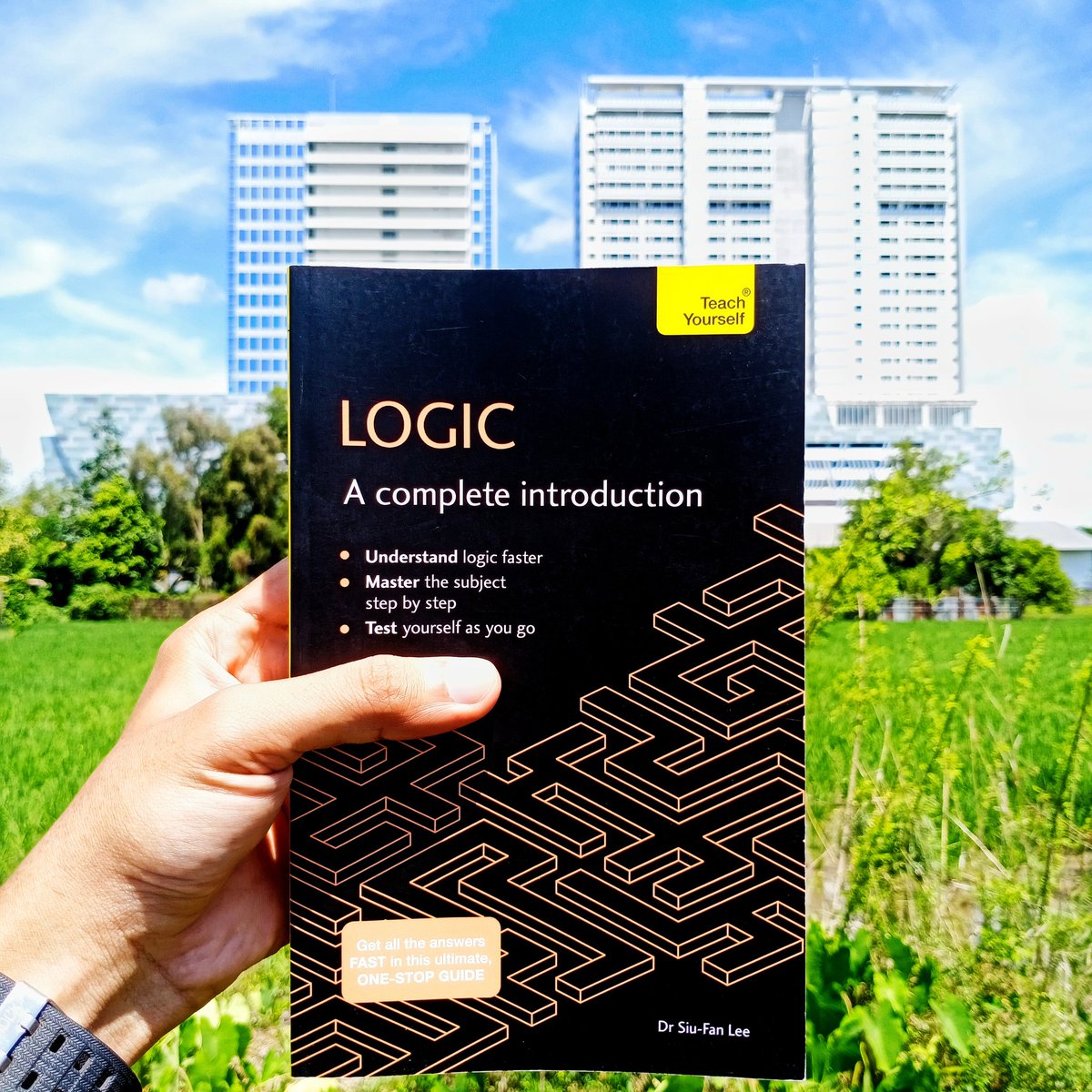 Logic A Complete Introduction Pengen belajar tentang logika (studi mengenai metode² dan prinsip² ...