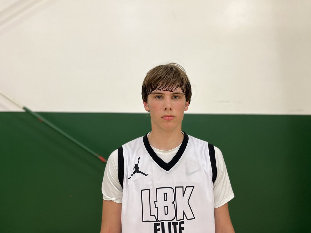TexasHoopsGASO's tweet photo. #GASOOpen2

Cooper Lusk (24) - @LbkEliteHoops - Shallowater

@lusk_cooper 

• Knock down shooter
• Heady decision maker
• Toughness

#GASO | Everyone’s Big Stage https://t.co/q3PU8lzcSM