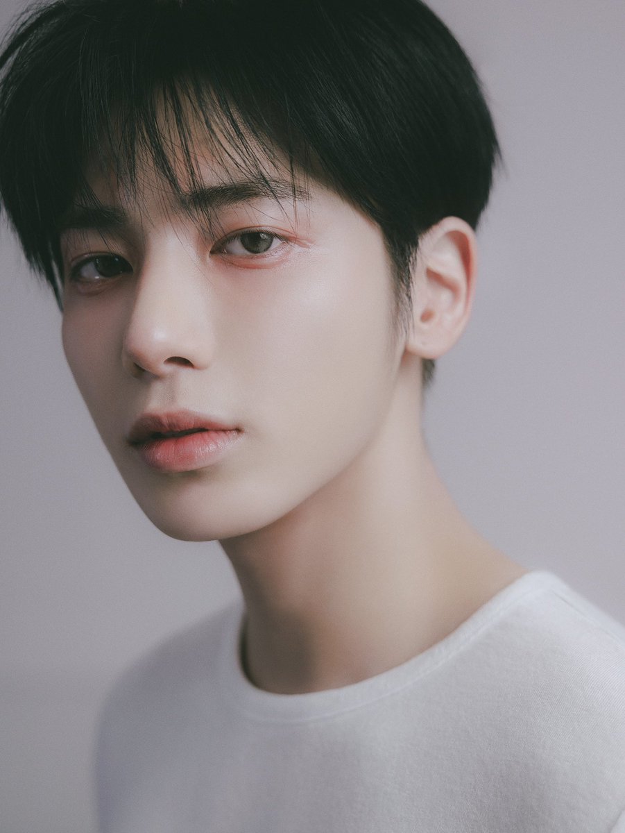 HE'S SO !**@*#*$*$*,2,1(-*'iw