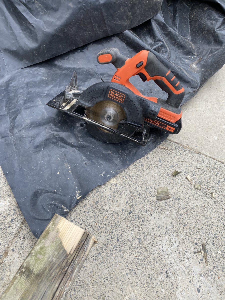 acserrao76's tweet photo. Sun is out so that means only one thing #DIYW ♿️ ‘Do it your way’ has gone outside 😎
Trying to make a flower box for #allotment. Definitely weaker from #COVID so getting some help with power tools as hands shaking. Using @BoschUK Drill and a @BlackAndDecker circular saw https://t.co/RwBggRvHJk