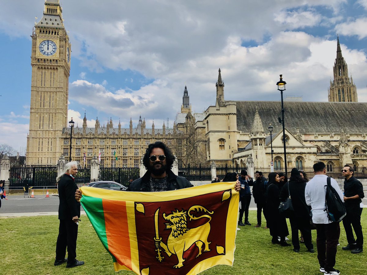 Alokuayya's tweet photo. Today’s protest near parliament square #London #GoHomeGota2022 #GoHomeGota #GoHomeRajapakshas https://t.co/dCw6NXl3Ph