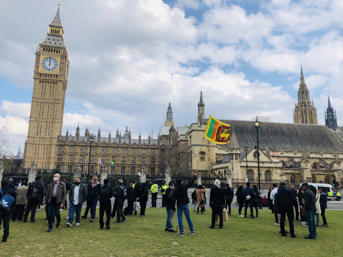 Alokuayya's tweet photo. Today’s protest near parliament square #London #GoHomeGota2022 #GoHomeGota #GoHomeRajapakshas https://t.co/dCw6NXl3Ph