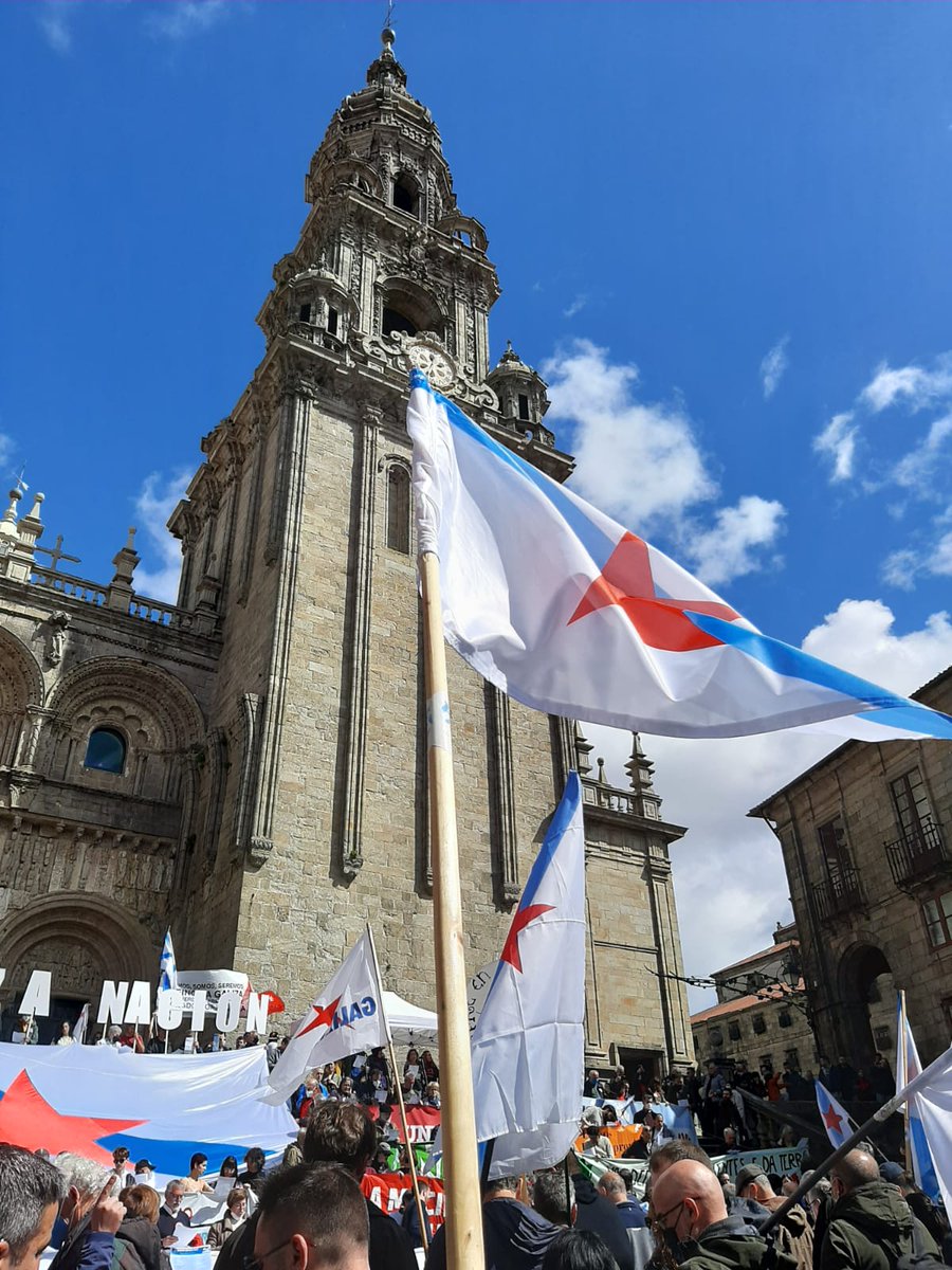 Markosgaliza's tweet photo. Galiza Naçom!! https://t.co/wbPknmS3w7