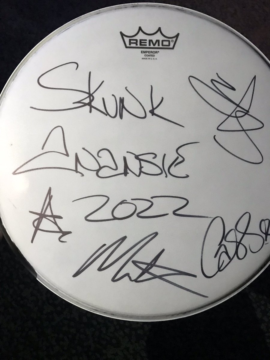 glohx's tweet photo. @skinskinny @SkunkAnansie what a night in Sheffield, tears of joy were shed. You were AMAZING thank you. https://t.co/v9RZxa38TP