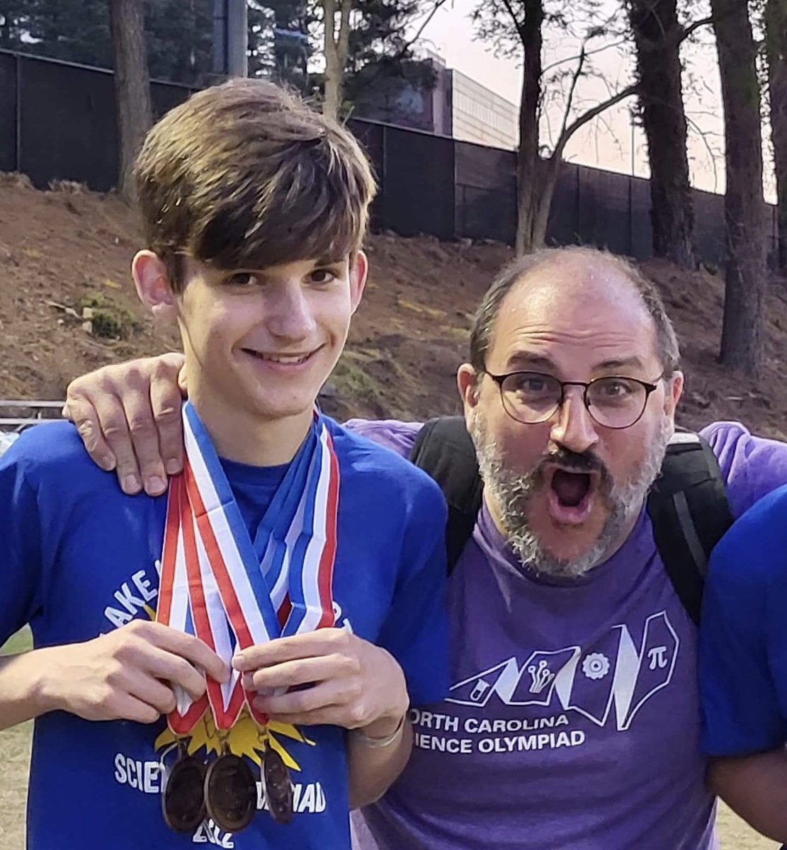 amycraw's tweet photo. My baby boy brought home three state Science Olympiad medals! Astronomy (10th), Bottle Rockets (4th) and Gravity Vehicle (3rd). Dave can’t believe it. Congrats, Owen (and also Ryan and Julian)! 💚💙💚 #lncharter #lncpride #scienceolympiad #ncso @LNCharter https://t.co/supVZ5smKn