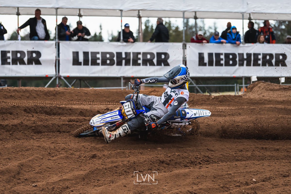 MXmoduls's tweet photo. MX Moduls sportists Mairis Pumpurs debitējis Pasaules motokrosa čempionāta MX2 klasē. Pirmajā braucienā 22.vieta, otrajā - 21.vieta. 

📸 Artis Laiviņš

#MXmoduls #MairisPumpurs #Vizulo #Binders #ModulsEngineering #IndustryServicePartners #Milo https://t.co/WNm7dGgEk5