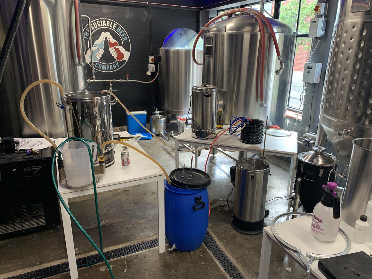 We finally got our first pilot batch done today, a bit of an experiment with the kit set up and recipe, but we got there! Should make an interesting Belgian-style pale with Olicana, Bramling X and Möst hops!