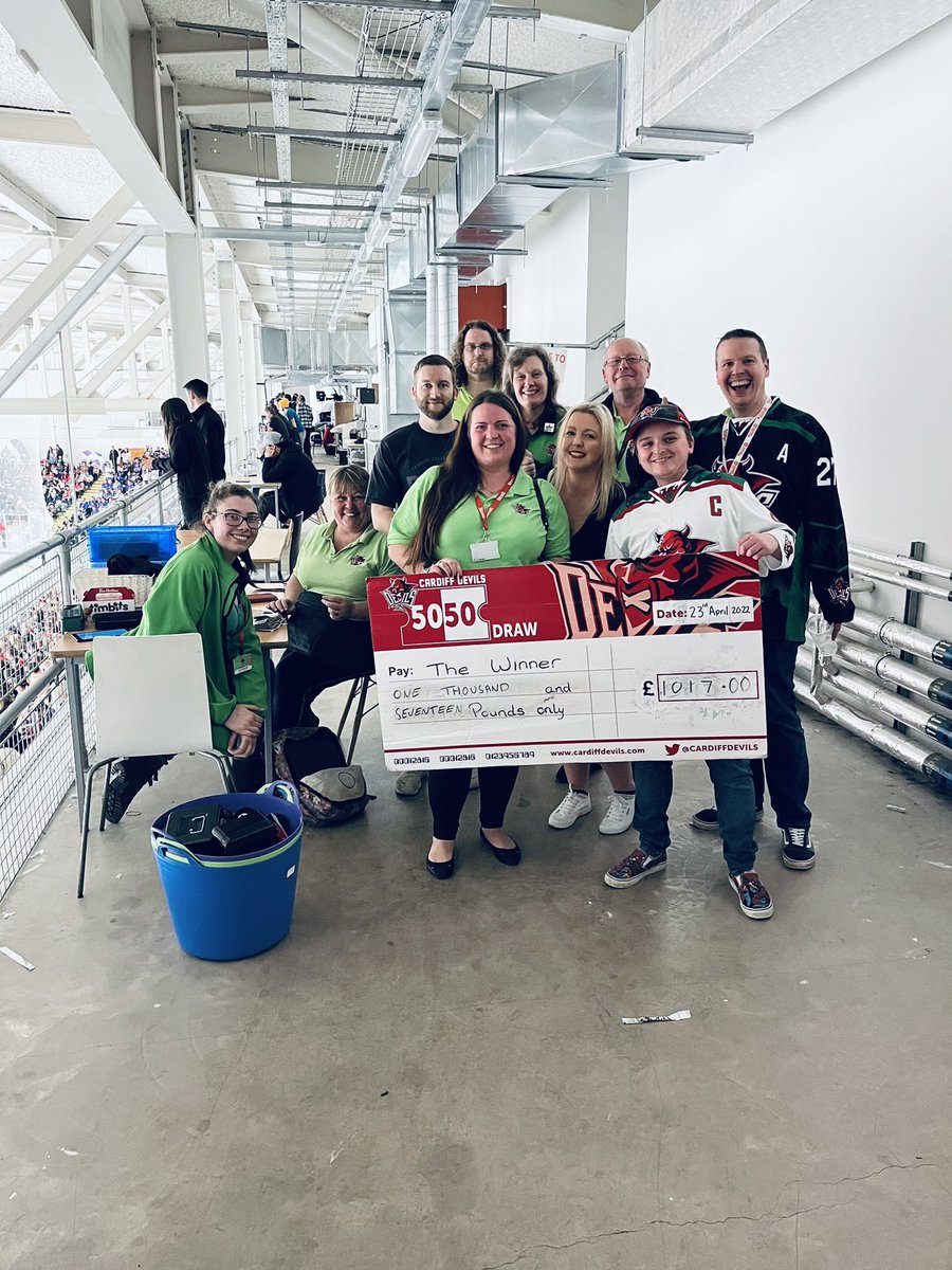 CardiffDevilsRedArmy tweet media