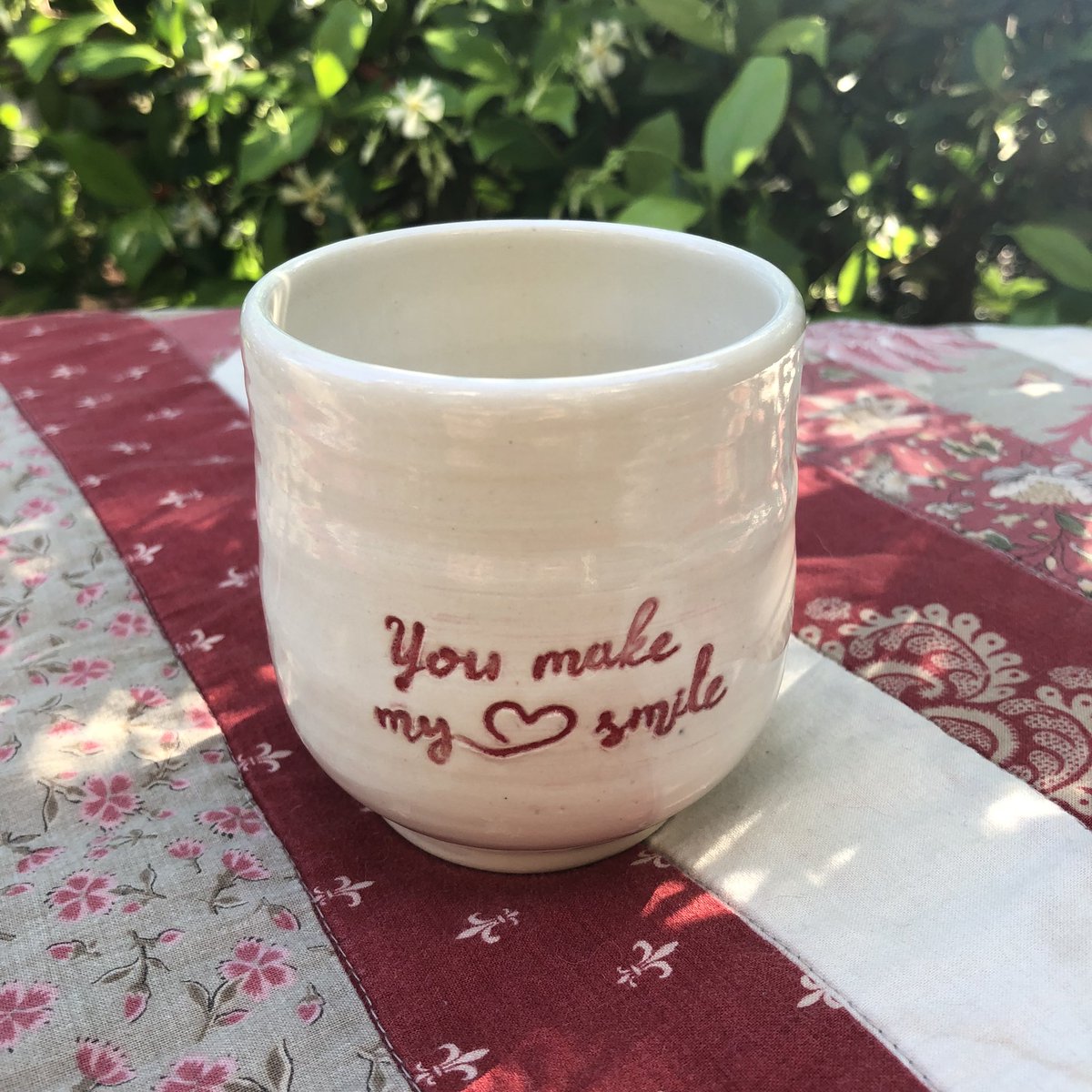 ApothTeaLounge's tweet photo. Don’t you like be these ceramic cups from #kylesmithpottery? There are three available in our online auction and you can bid on them here: https://t.co/bHHFpxHgF3 https://t.co/LZbzvPT9Yb
