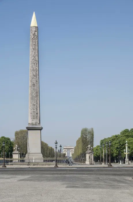 Ange-Jacques Gabriel, vous connaissez ? 📐
Son œuvre incarne à elle seule le règne de Louis XV ! 👑 Premier architecte du roi, il réalisa notamment la place de la Concorde, l’<a href="/hoteldelamarine/">Hôtel de la Marine</a>, le Petit Trianon du <a href="/CVersailles/">Château de Versailles</a> ou encore le <a href="/ChCompiegne/">Château de Compiègne</a>.
hotel-de-la-marine.paris/L-Hotel-de-la-…