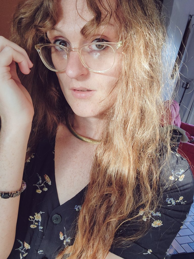judgementshae's tweet photo. do you think I'm pretty? https://t.co/FULYJax5Hb