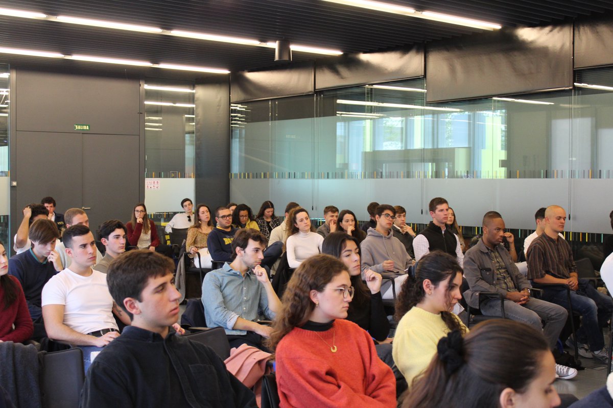 Tessa Mondria tweet media