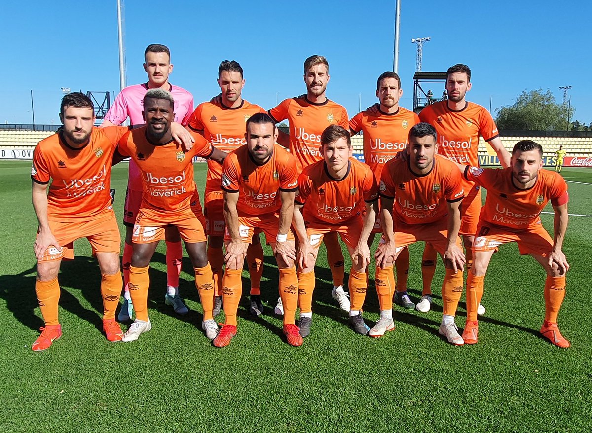 Atzeneta_UE's tweet photo. Ya rueda el balón en el #MiniEstadi
#UnPobleUnEquip 🧡 https://t.co/YmhspsfWI9