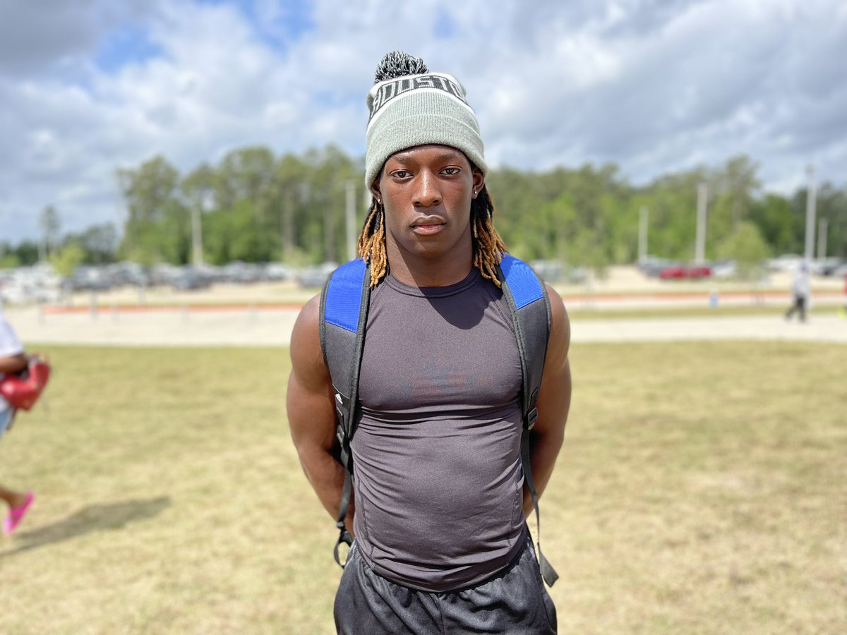R_Brauninger's tweet photo. 2025 Aldine Eisenhower ATH Deion DeBlanc
π#ESPNUnderclass https://t.co/lWXITrhhEA