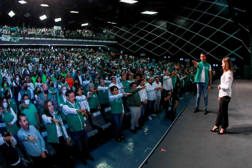 En la toma de protesta de operadores de la elección del 2024 reconocí el trabajo de la militancia Verde del Estado de México, y a su liderazgo con Pepe Couttolenc.