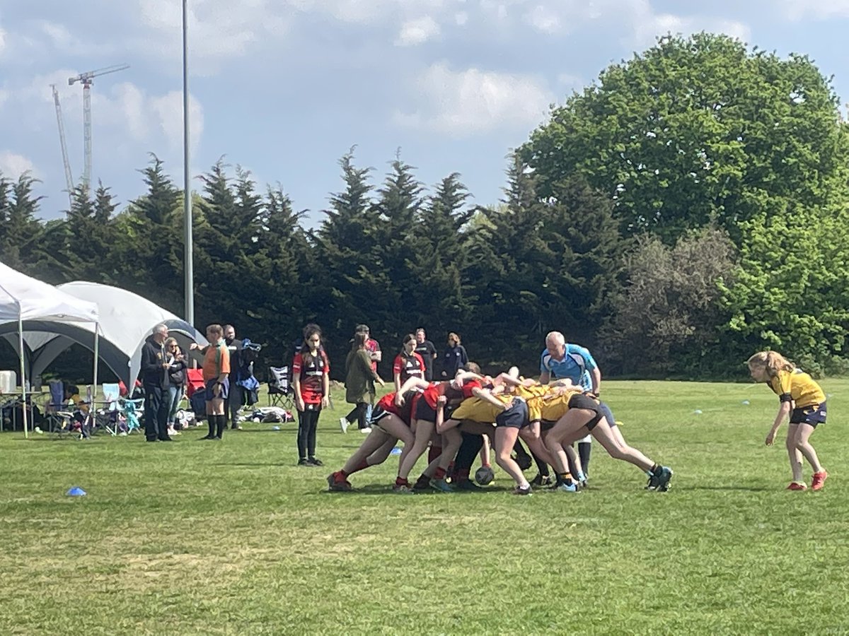 That’s a wrap for this season🙌 A busy weekend both U15 &amp; U13 <a href="/MiddlesexRFU/">Middlesex Rugby</a> St George’s festival. A valiant effort by all lots of rugby, team bonding, smiles and chocolate. Can’t wait for the end of season social @ Go Ape next Saturday #lwfamily #poweredbychocolate